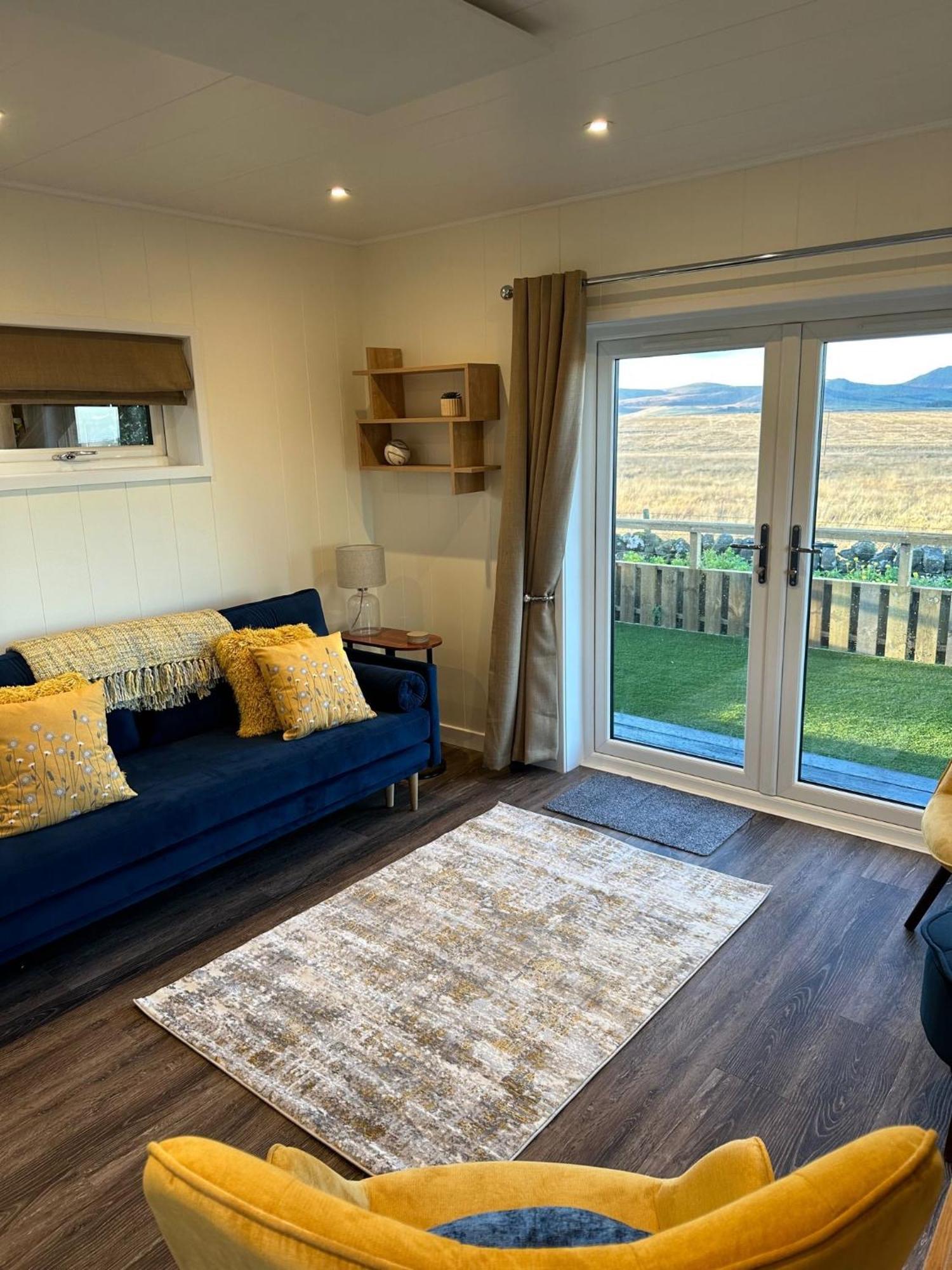 South Black Hill Penicuik Exterior foto